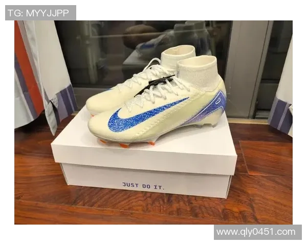 购买球星同款足球鞋的最佳平台推荐与选购技巧