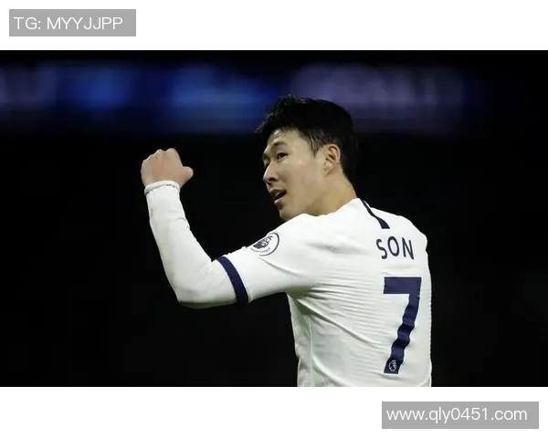 足球7号球星的传奇与荣耀盘点 历史上最具代表性的7号球员解析