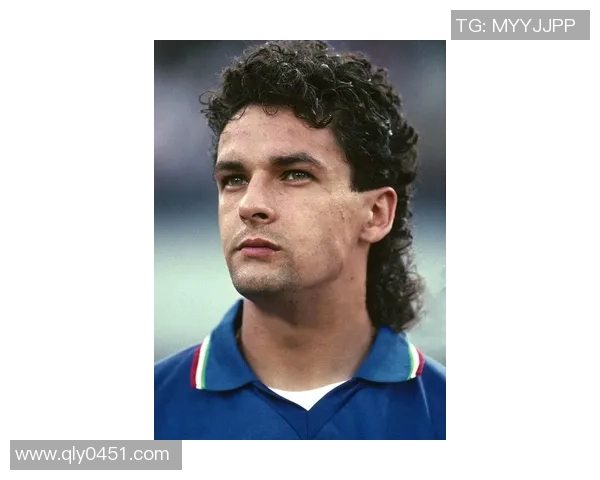 足球球星帅气背影展现迷人风采完美瞬间捕捉魅力全开